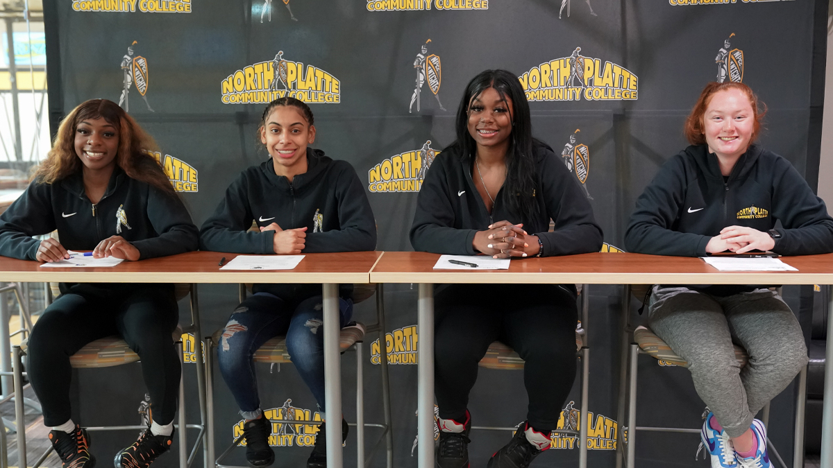 Knights women’s basketball send four players to the next level